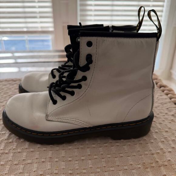 Dr Martens Doc White Lace Up Boot Style Side Zip Youth Sz 4 Bouncing Sole 1460J - Picture 3 of 7